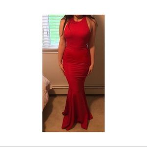 Long mermaid red dress